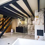 La Marble - Balneo & Sauna Апартаменты *