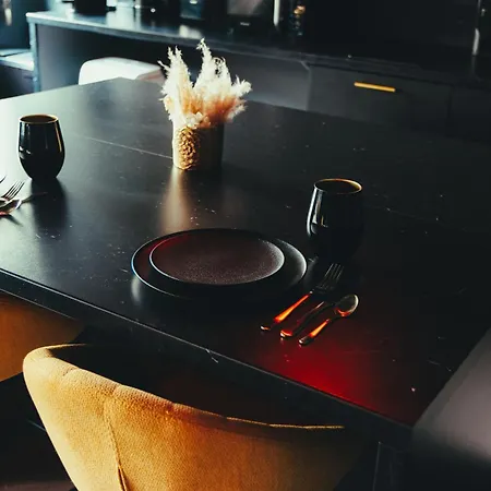 شقة La Marble - Balneo & Sauna أنجير