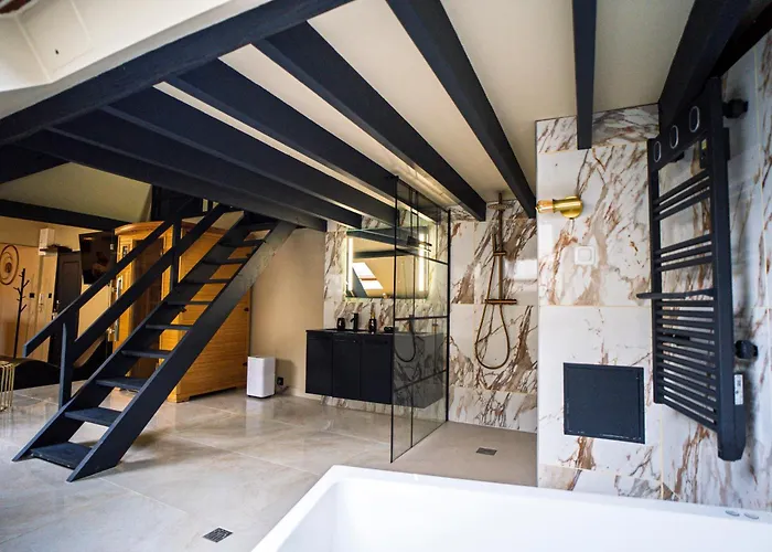 La Marble - Balneo & Sauna Apartmán *